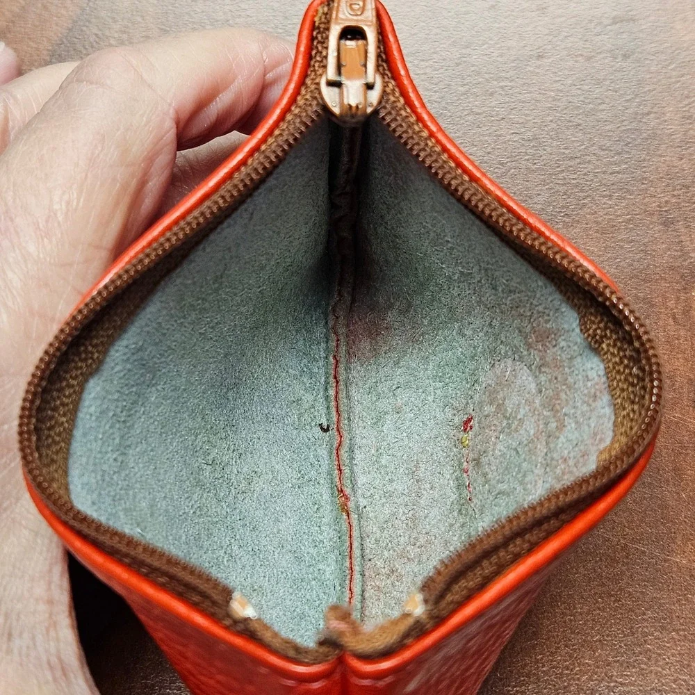 Vtg‎ Dooney & Bourke Persimmon Red Orange Pebbled AWL Leather Zip Coin Pouch
